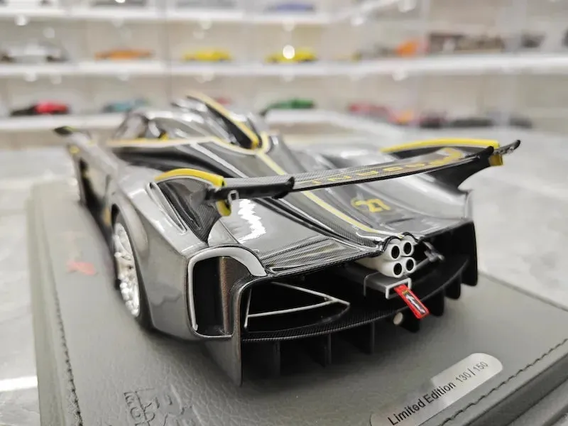 1:18 Pagani 2021 Huayra R