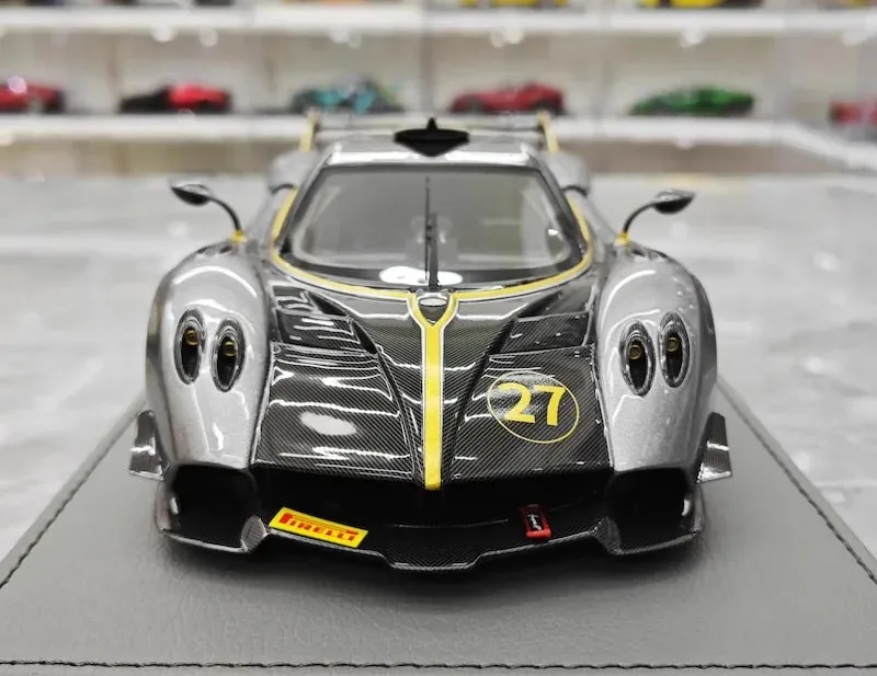 1:18 Pagani 2021 Huayra R