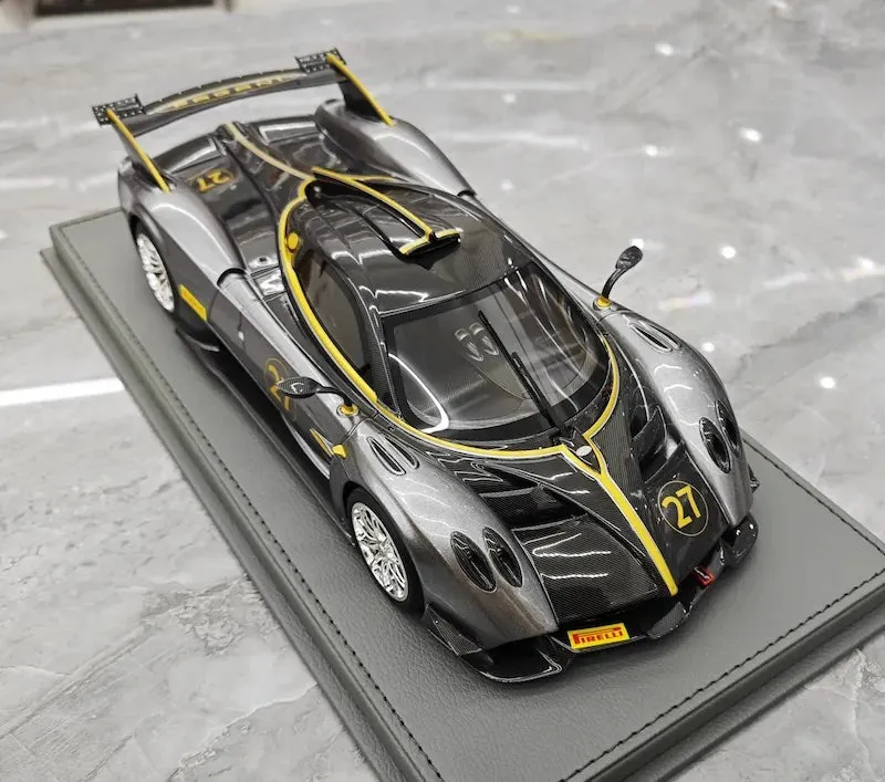 1:18 Pagani 2021 Huayra R