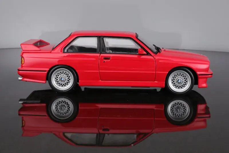 1:24 BMW 1988 M3 E30