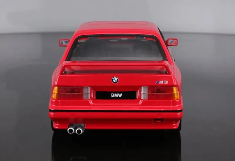 1:24 BMW 1988 M3 E30