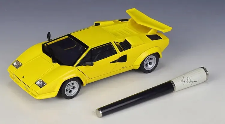 1:24 Lamborghini 1974 Countach LP 5000 QV