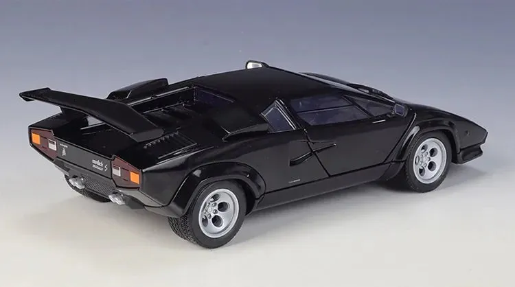 1:24 Lamborghini 1974 Countach LP 5000 QV