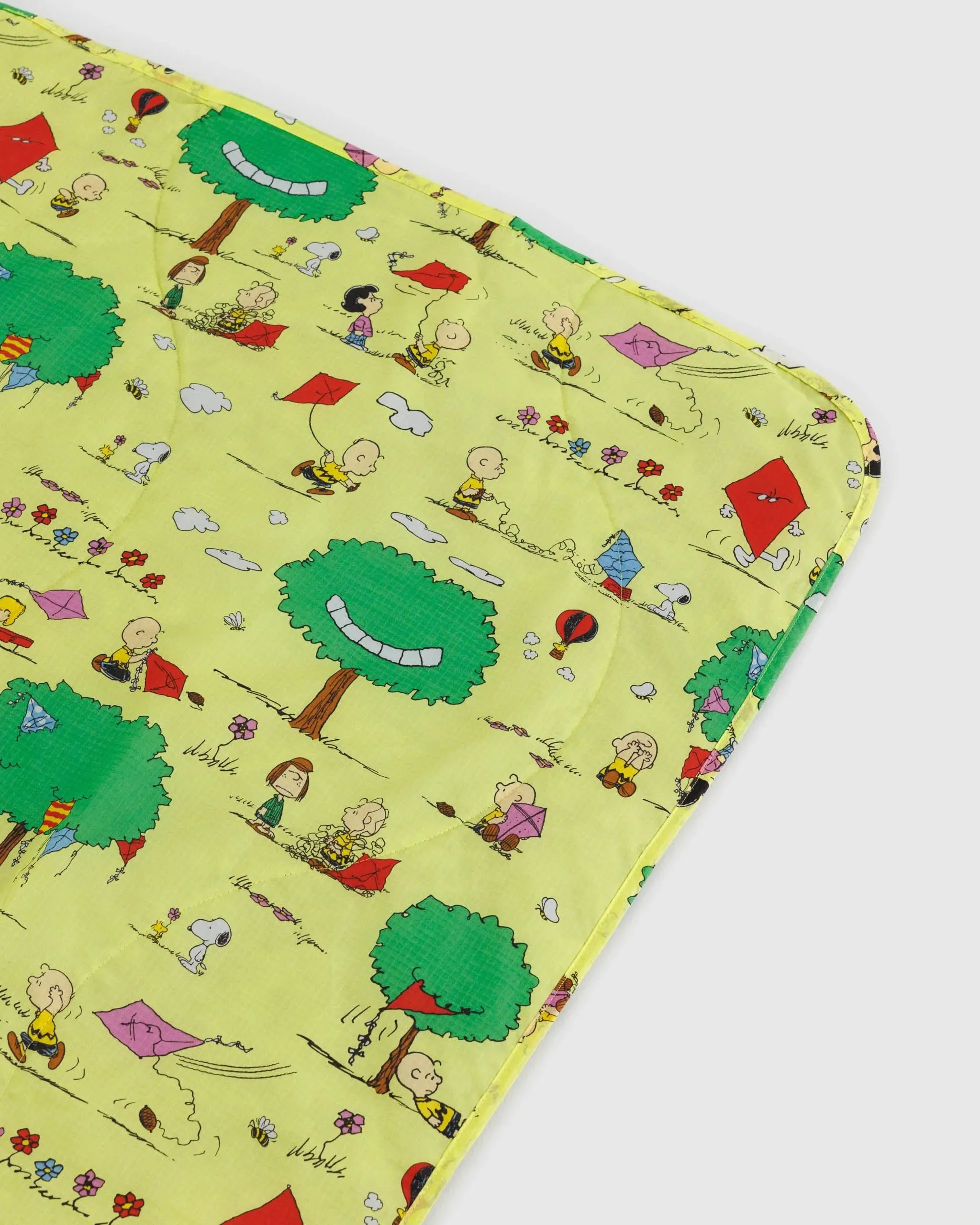 Baggu Picnic Blanket - Kite Eating Tree