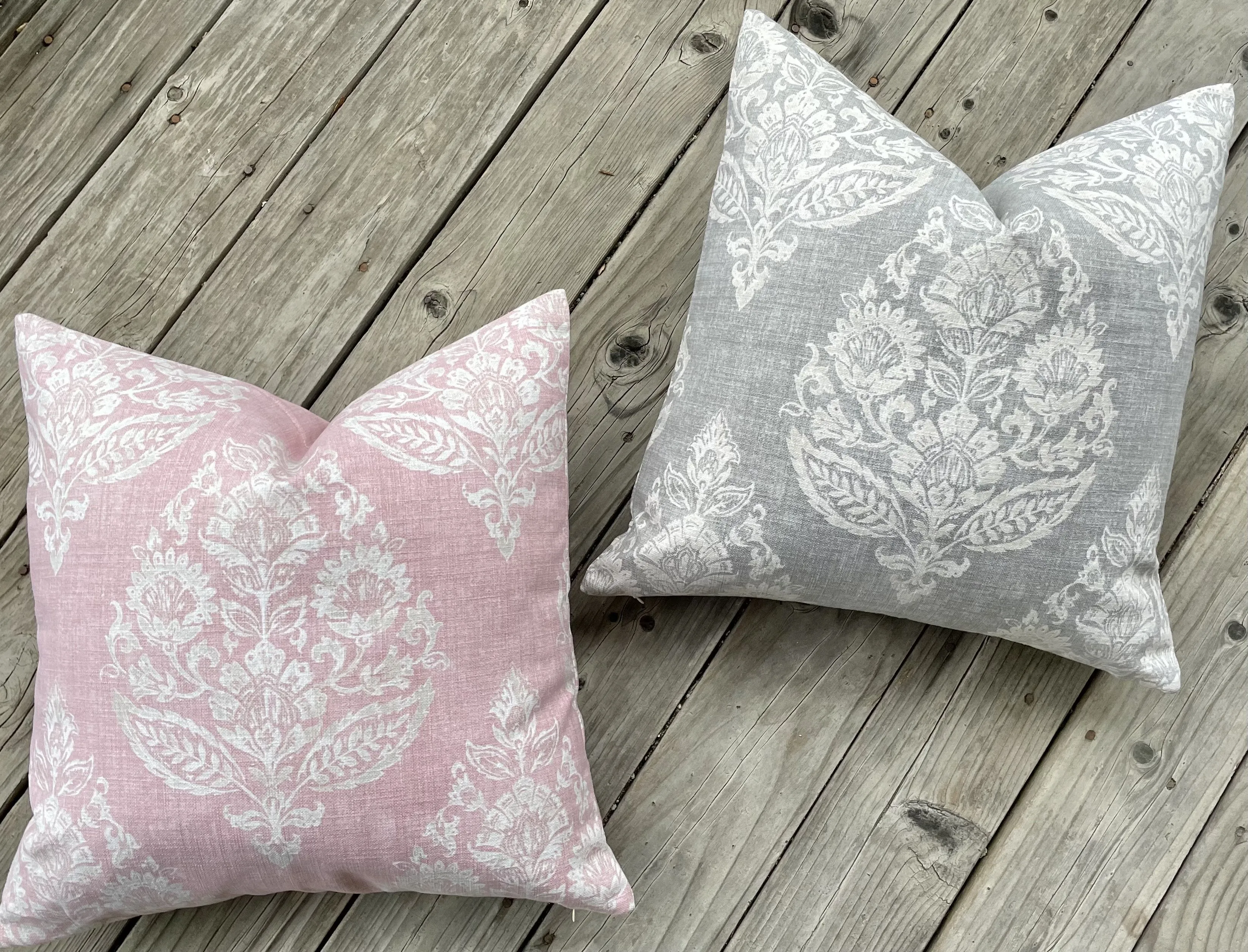 Block Print Damask Pillow Cover / Pink Cream Floral Cushion / Damask Pillow Cover / French Country Pillow Cover