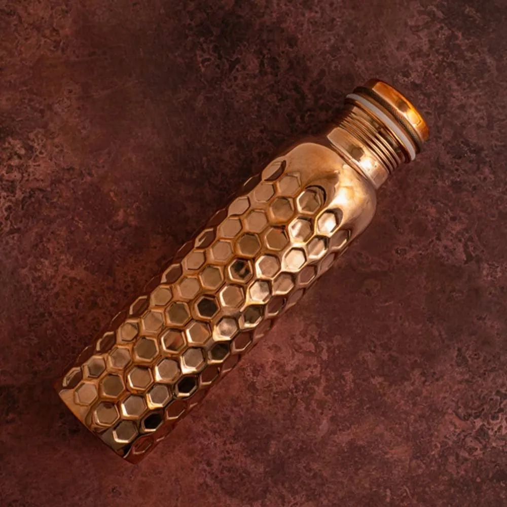 Copper Water Bottle 950mL - Diamond Hammered Finish