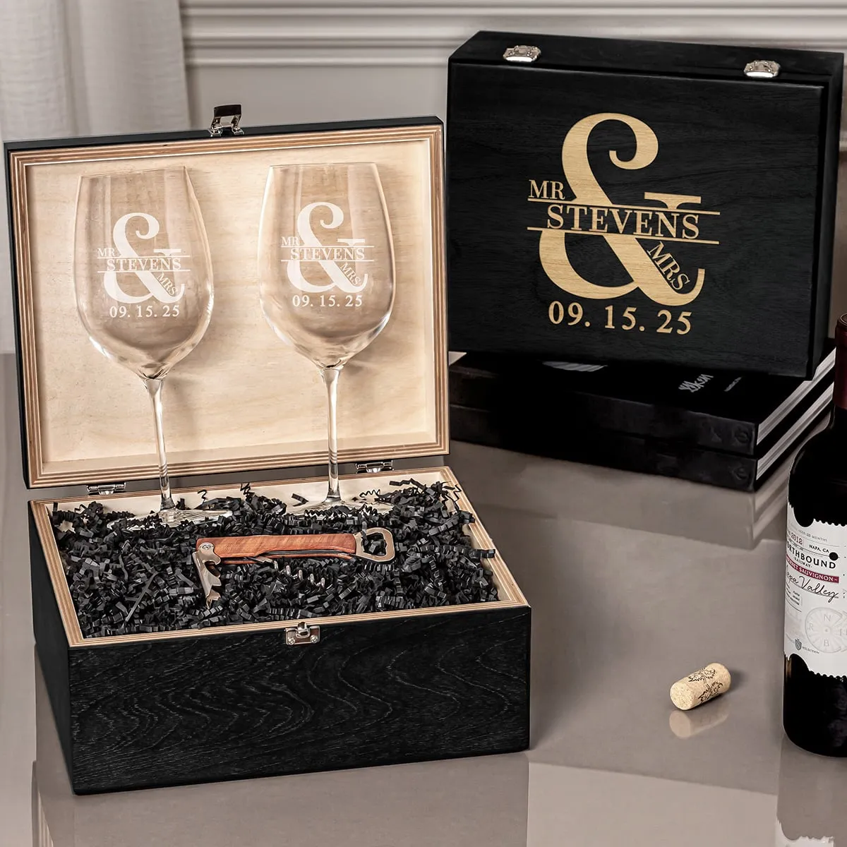 Custom Wine Gift Set and Wine Glasses - Ebony Black Box