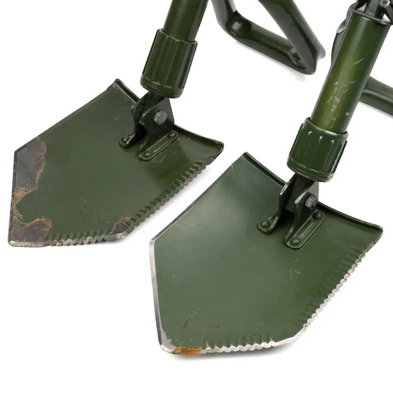 German Military | Trifold Shovel | Entrenching Tool