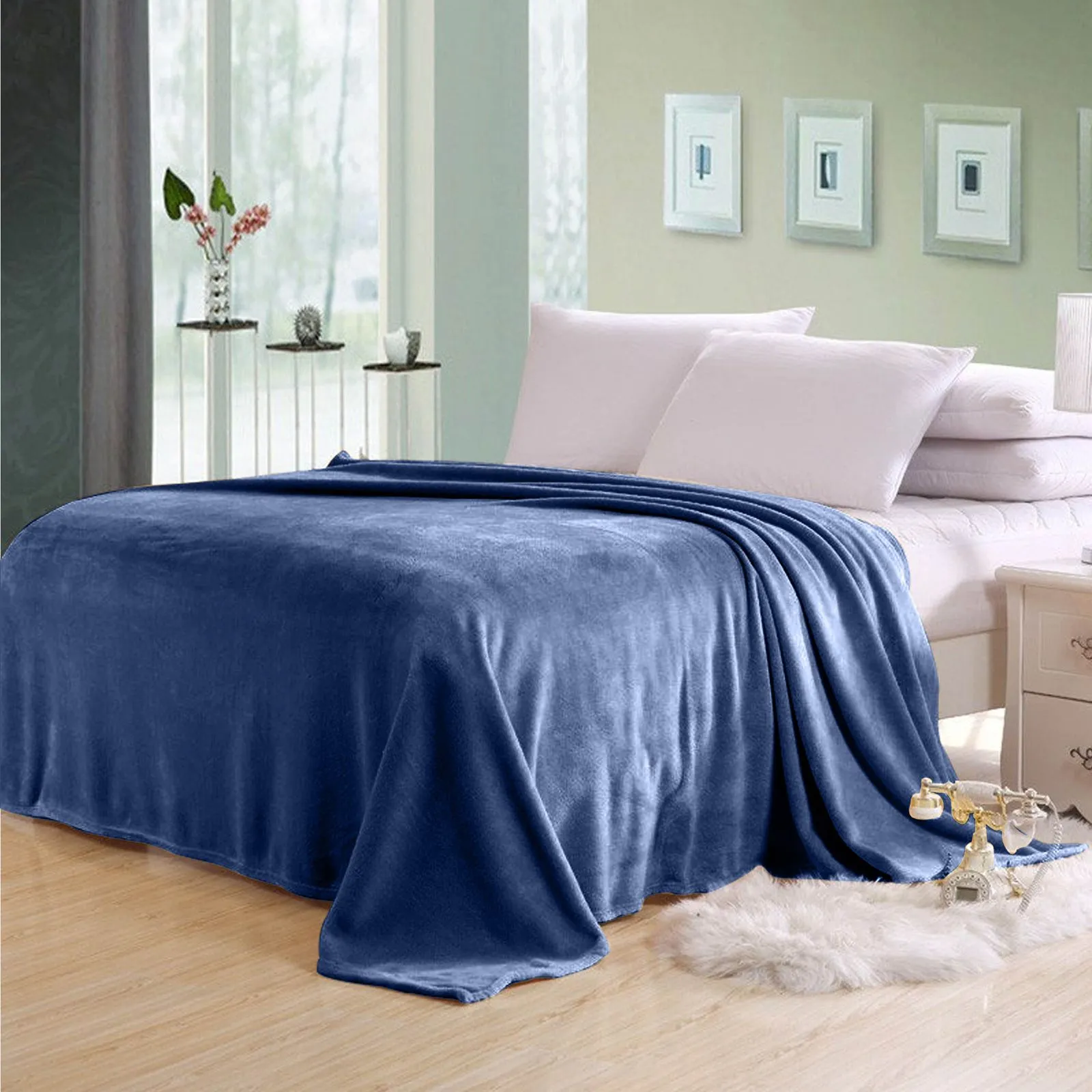 High Quality Navy Blue Double Size Blanket 220x240cm Soft Flannel Blanket Suitable for All Seasons it is Warm Throw Blanket for Bedroom, Couch Sofa, Living Room, Fashion Sofa Bedding, Car, Sofa Recliner