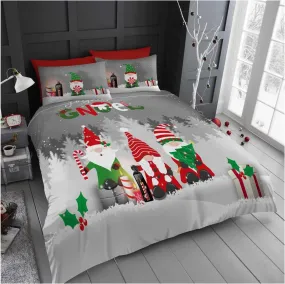 Joyeux Gnoel Duvet Cover