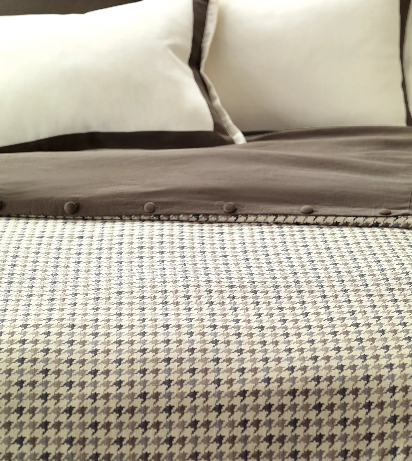 Norris Linen Houndstooth Duvet (Super Queen)