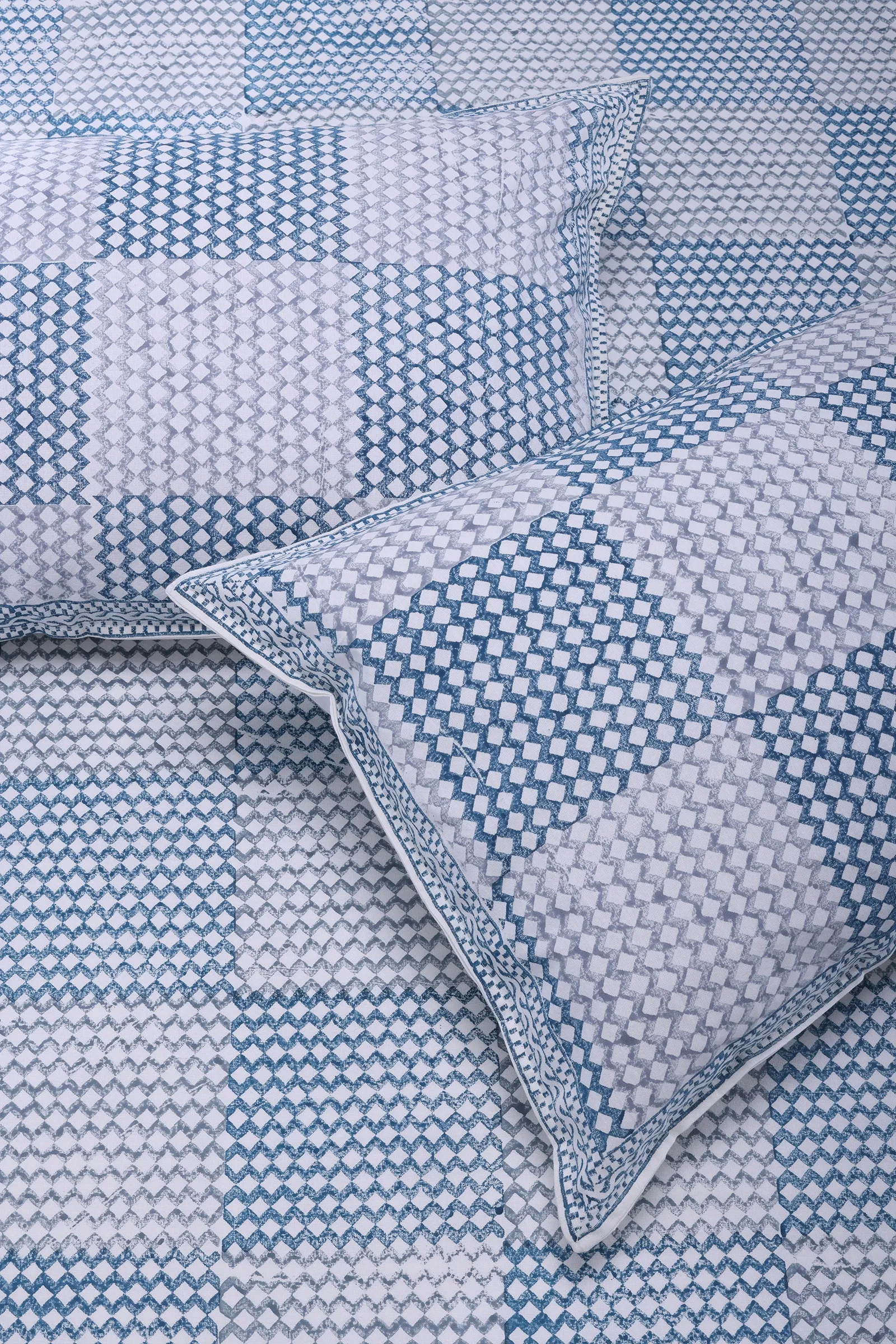 Parvati Chevron Blue  Cotton Percale Bedsheet