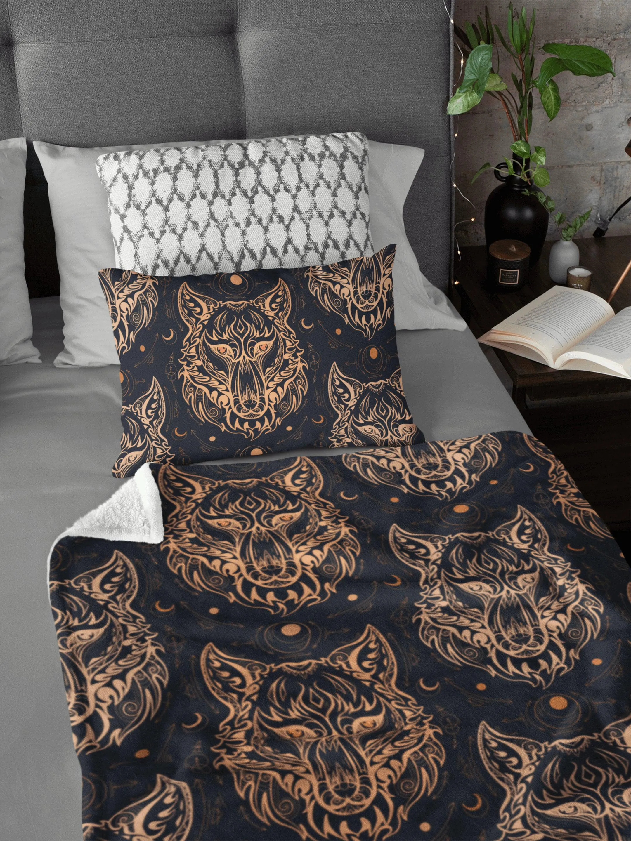 Tribal Wolf Black Soft Fluffy Velvet Flannel Fleece Throw Blanket