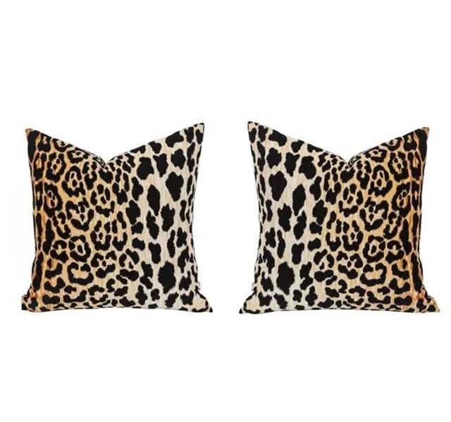 Velvet Cheetah Cushion Cover / Velvet Leopard Pillow / Animal Print  ZIPPER Pillow Cover / Jamil Natural Pillow / Beverly Hills Hotel Pillow