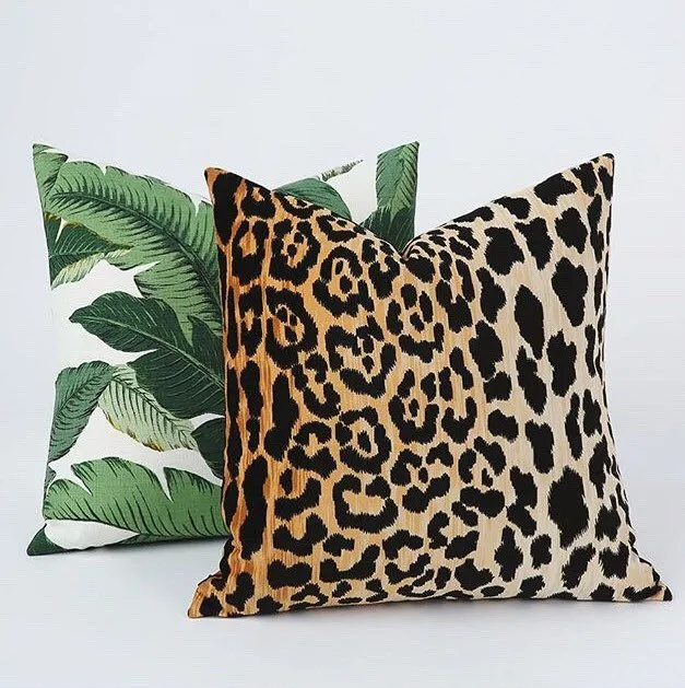 Velvet Cheetah Cushion Cover / Velvet Leopard Pillow / Animal Print  ZIPPER Pillow Cover / Jamil Natural Pillow / Beverly Hills Hotel Pillow